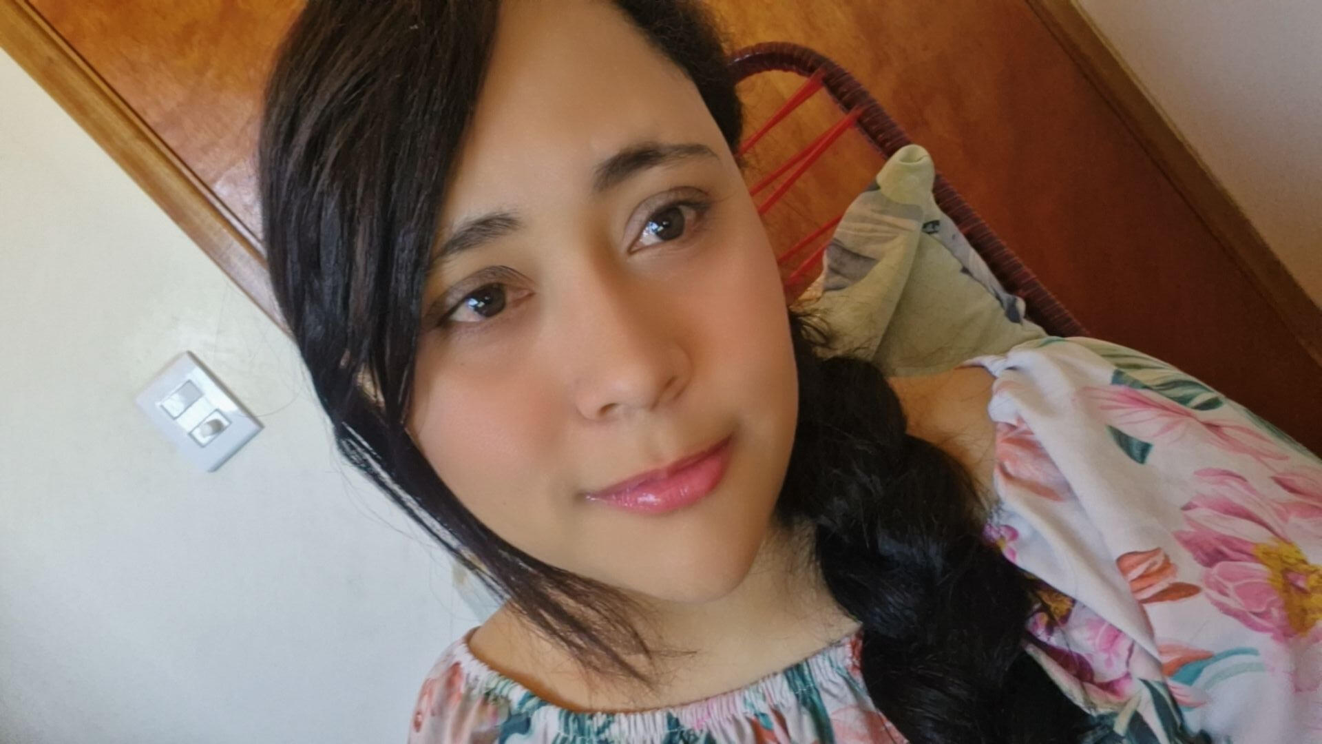 When her tired eyes keep looking for my shoulder, my arms